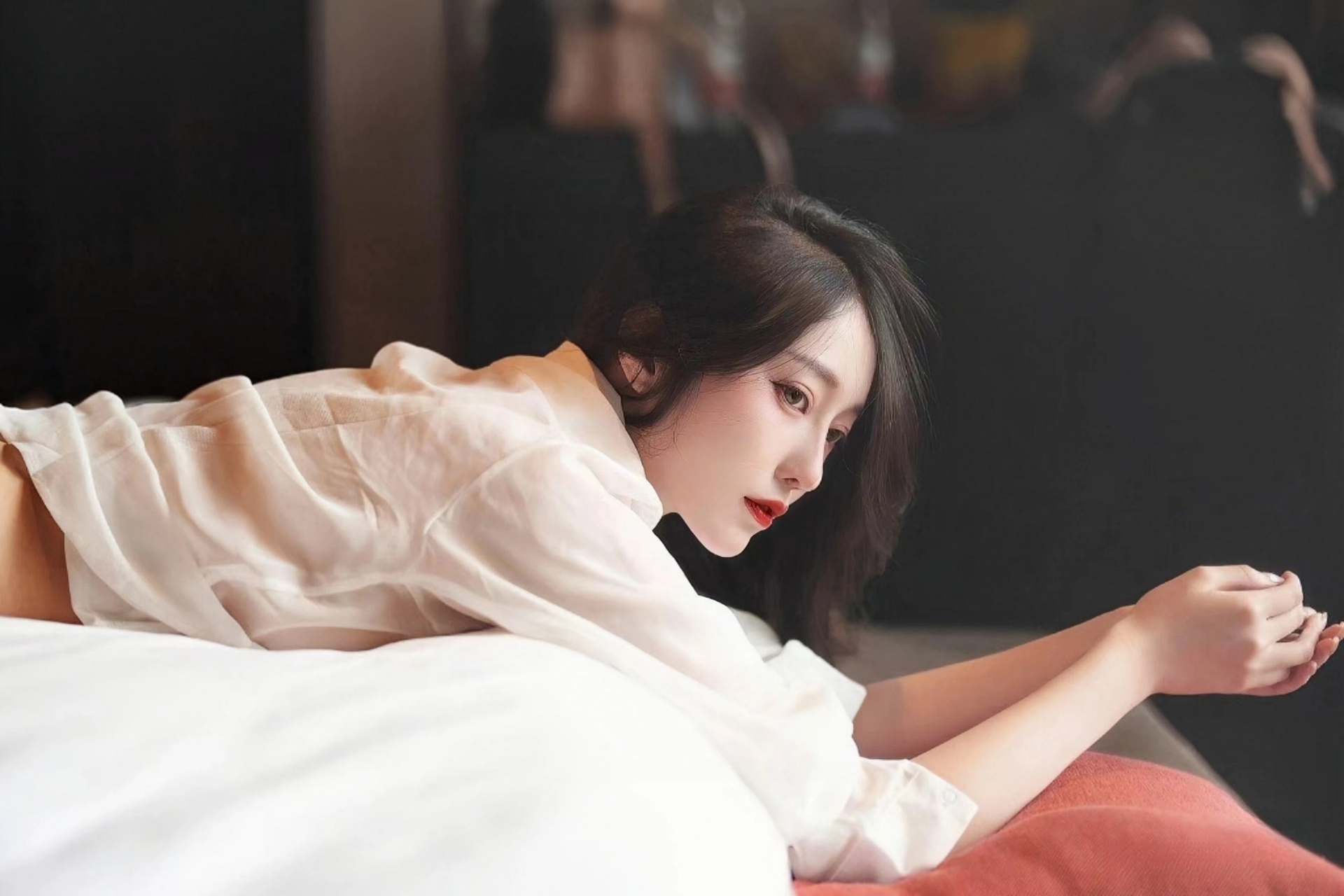 中国官方：今年上半年免签入境外国人同比上升53.9%